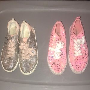 2 sneaker bundle girls size 5
